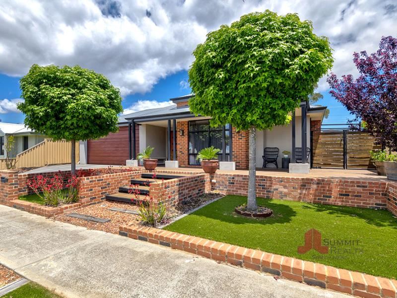 24 Barker Boulevard, Glen Iris