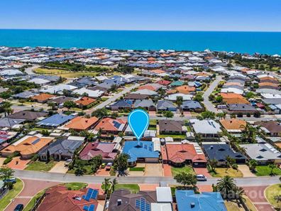 14 Seaforth Drive, Halls Head WA 6210