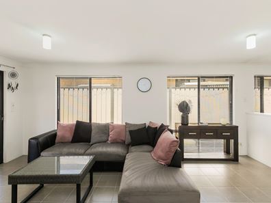 49 Evans Way, Byford WA 6122