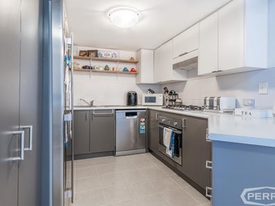 7/56 Randell Street, Mandurah WA 6210