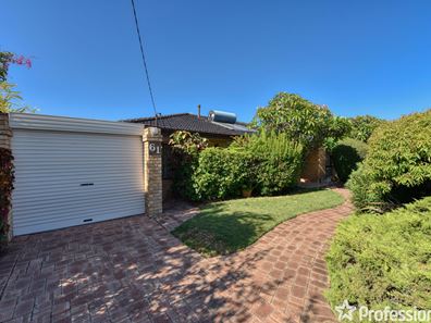 61 Axminster Street, Warnbro WA 6169