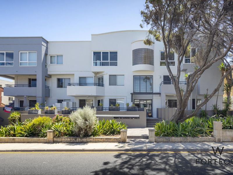 8/4 Warnham Road, Cottesloe WA 6011