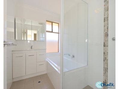 9 Oakdale Close, Safety Bay WA 6169
