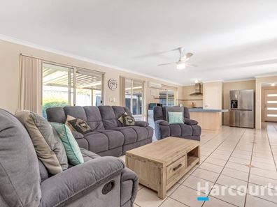 35 Shortridge Way, Quinns Rocks WA 6030