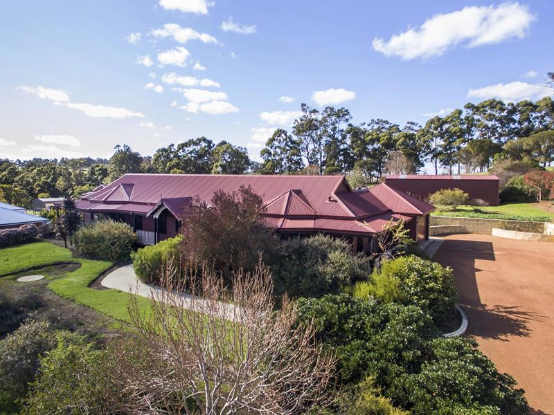 40 Robinia Way, Bridgetown