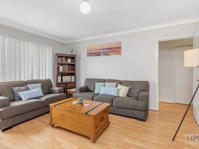 16/54 Salcott Road, Girrawheen WA 6064