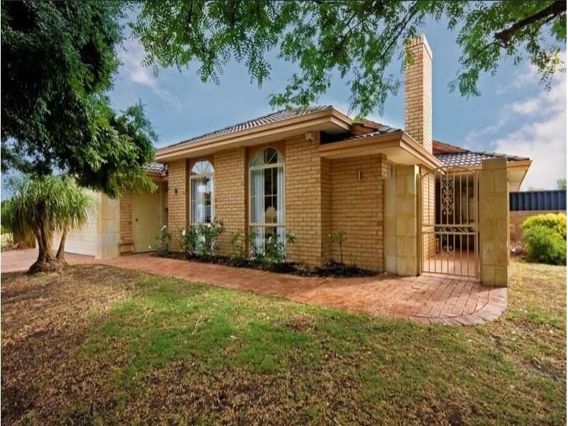 9 Lindfield Retreat, Kallaroo WA 6025