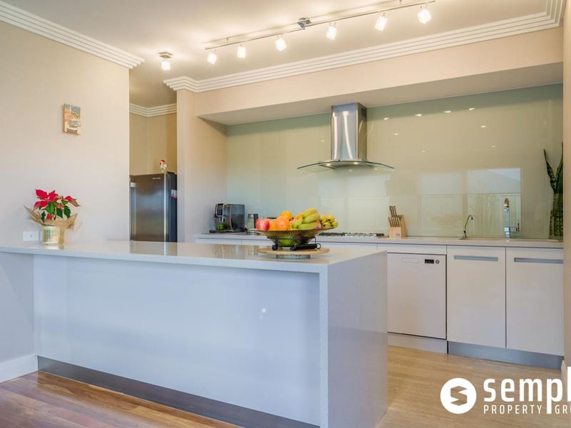 406A Hamilton Road, Lake Coogee
