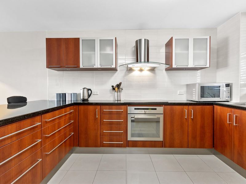 33/144 Mill Point Road, South Perth