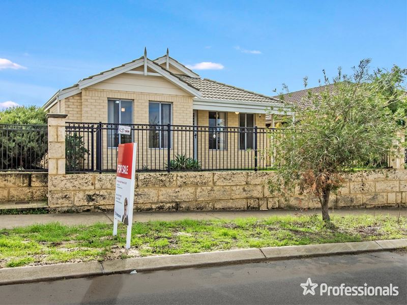 41 Moston Crescent, Bertram