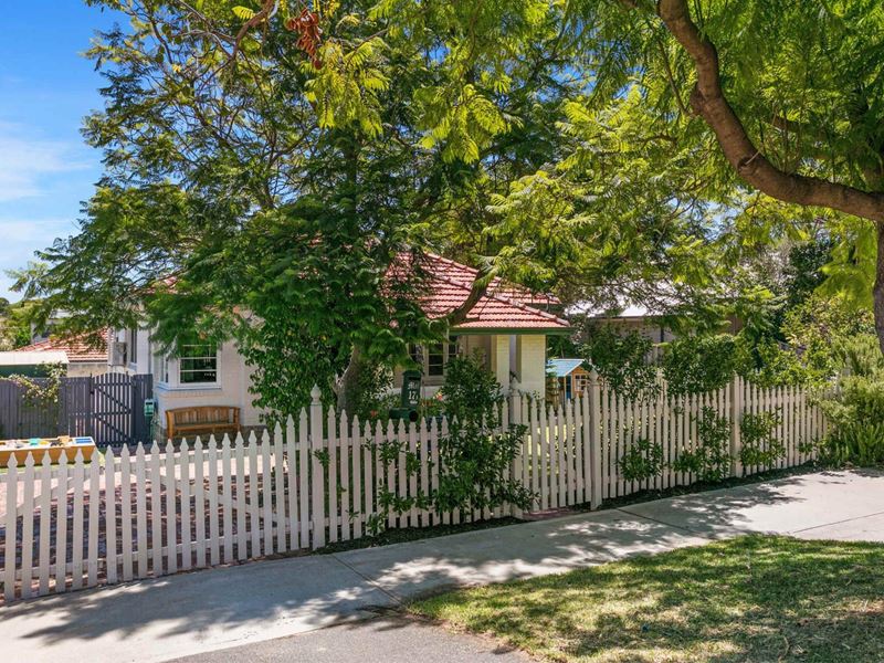 17A Mimosa Avenue, Mount Claremont