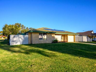 19 Charnley Gdns, Waikiki WA 6169