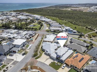 28 sailboat link jindalee