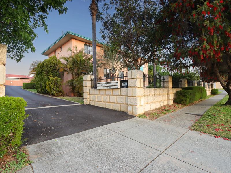 7/160 Waterloo Street, Tuart Hill