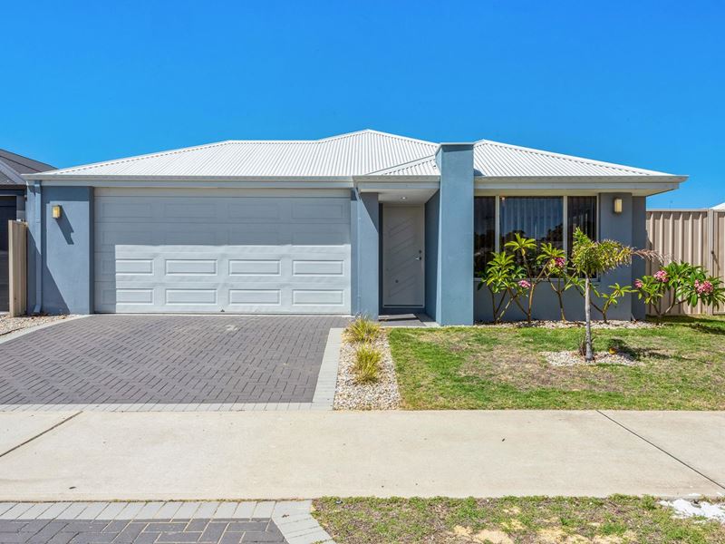 2 Worlington Loop, Meadow Springs