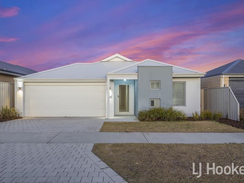 92 Seaside Avenue, Yanchep WA 6035