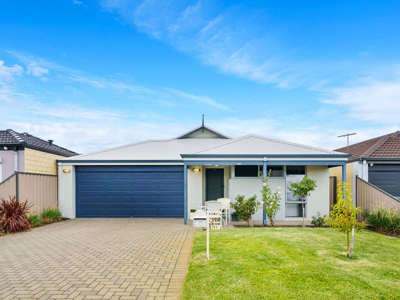 13 Passendale Crescent, Piara Waters