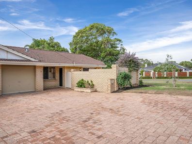 26 Dover Road, Scarborough WA 6019