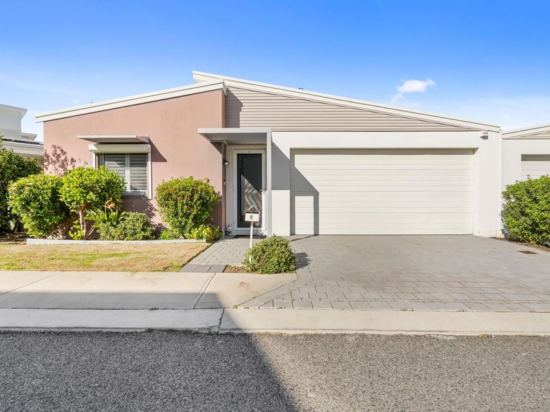 9 Emily Loop, Madeley WA 6065