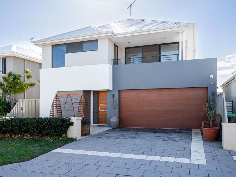 4 Phoenix Street, Hillarys
