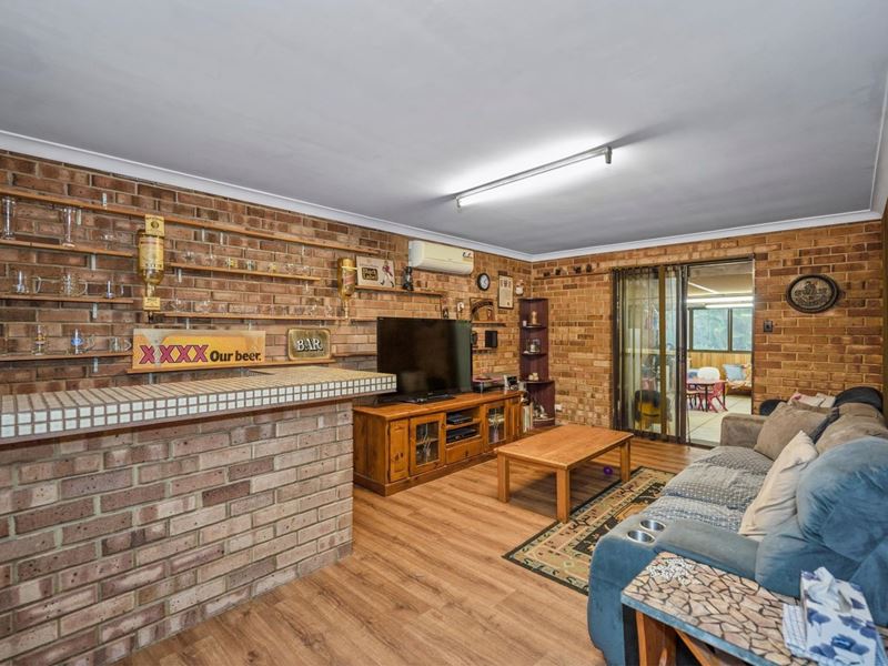 10 Fordred, Parmelia