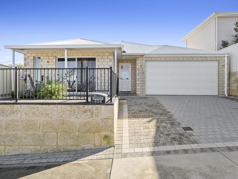 104 Touchstone Drive, Dawesville