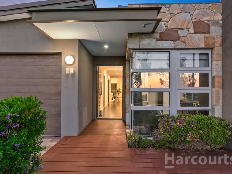 34 Aquamarine Street, Eglinton
