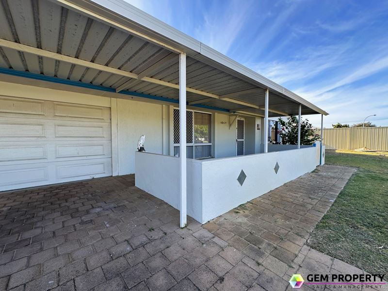 4 Castlerock Avenue, Waikiki