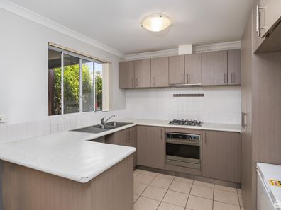 9/41 Sixth Road, Armadale WA 6112