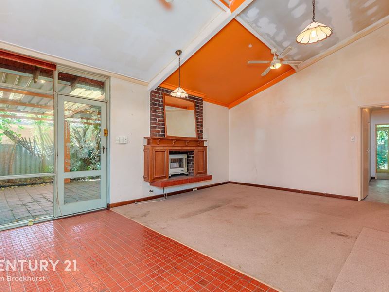 11 Graveney Way, Maddington