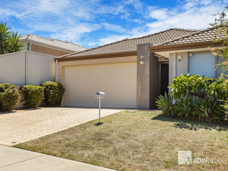 42 Traminer Way, Pearsall