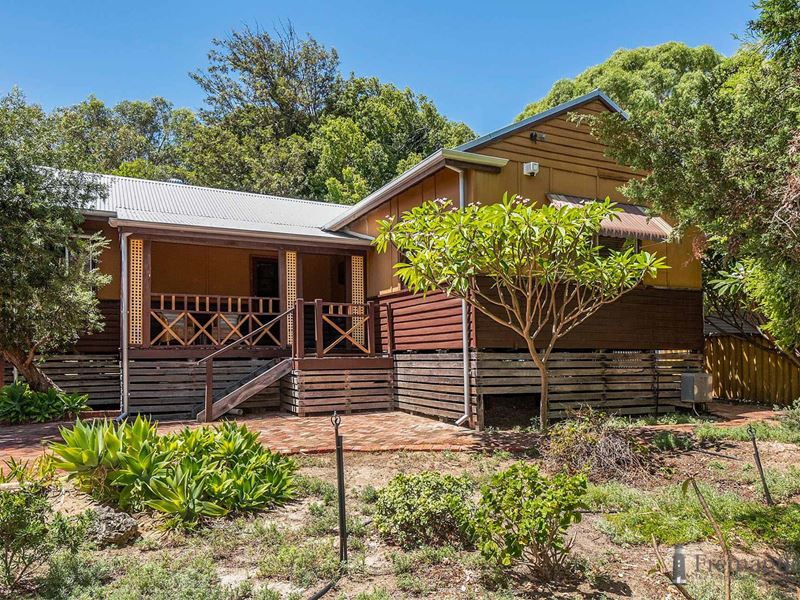 75 Snook Crescent, Hilton