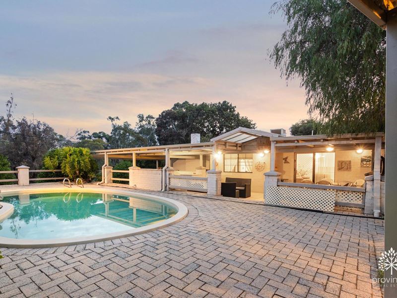 5 Tuart Road, Lesmurdie
