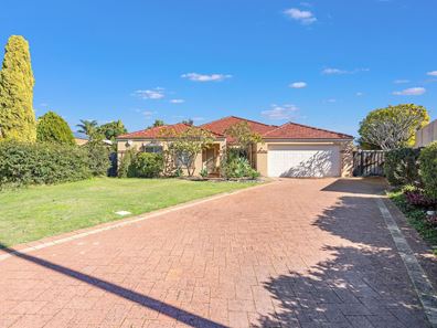 4 Portofino Turn, Ellenbrook WA 6069