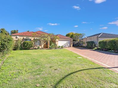 4 Portofino Turn, Ellenbrook WA 6069