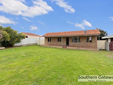 10 Griggs Way, Rockingham WA 6168