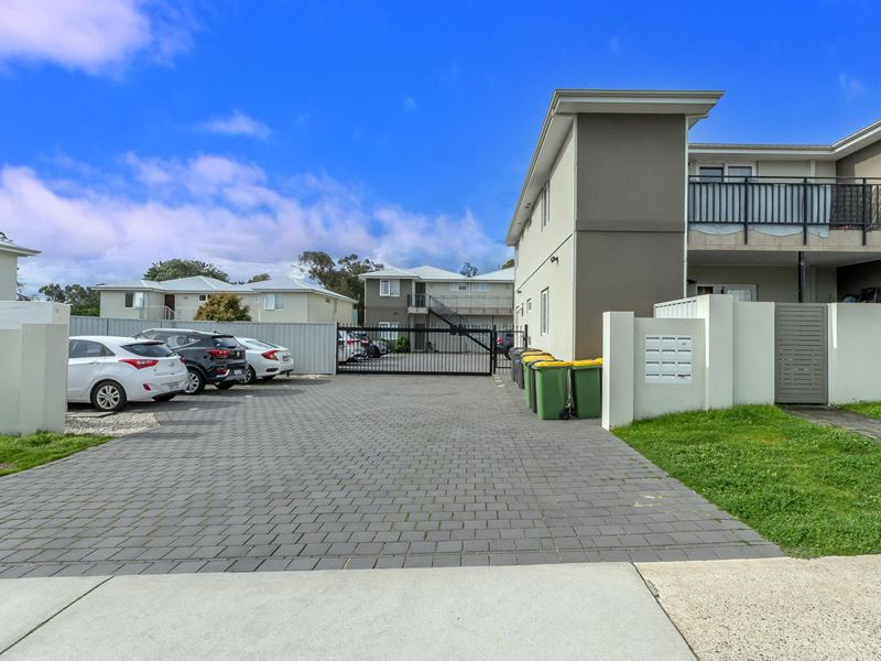 10/30 Terence Street, Gosnells WA 6110