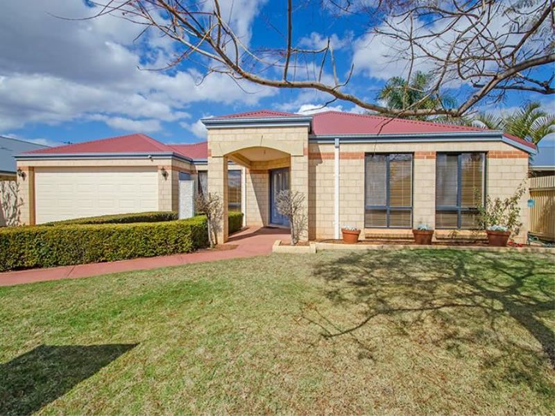 11 Moir Street, Broadwood WA 6430