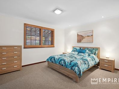 24B Gracechurch Crescent, Leeming WA 6149