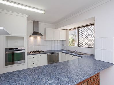 23B Inveraray Crescent, Hamersley WA 6022