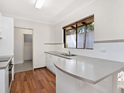 3/11 Sprigg Place, Booragoon WA 6154