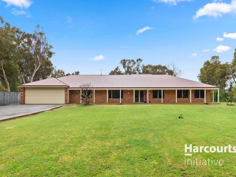 42 Almeria Parade, Upper Swan WA 6069