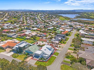 1 McKenzie Street, Middleton Beach WA 6330