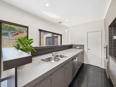 8A Nova Lane, North Perth WA 6006