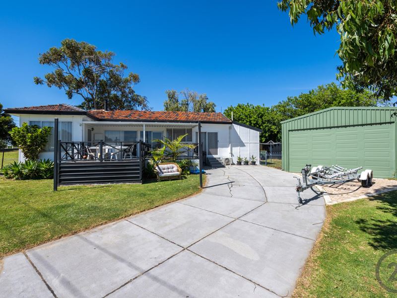 36 Serena Street, Falcon