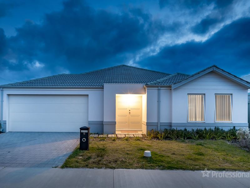 13 Coasting Road, Alkimos WA 6038