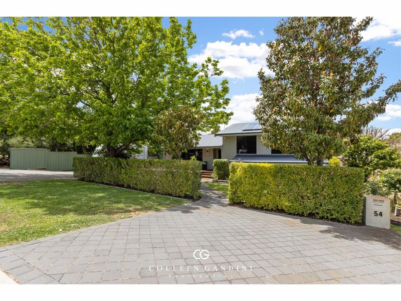 54 Links Road, Ardross WA 6153