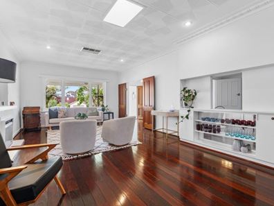 11 Kildare Road, Floreat WA 6014