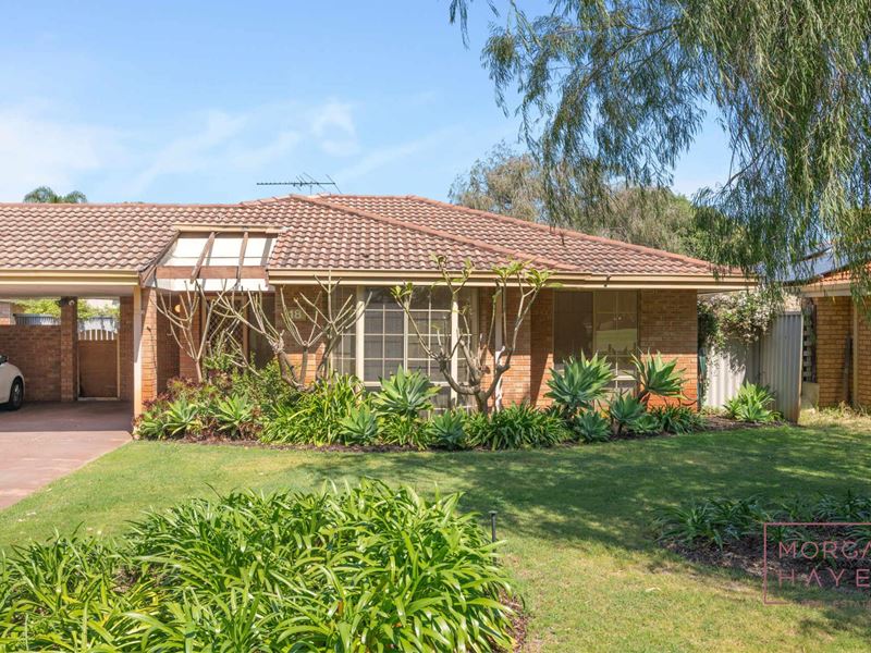 18B Parkway  Road, Bibra Lake