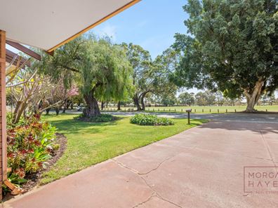 18B Parkway  Road, Bibra Lake WA 6163